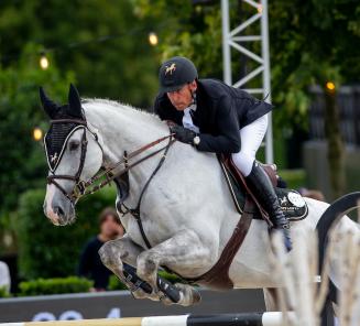 Ludo Philippaerts met Laurier