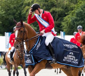 Reportage Igor paard van het jaar op HippoTV!